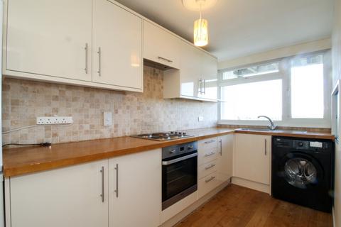 2 bedroom apartment for sale, Bassett Road, Southampton