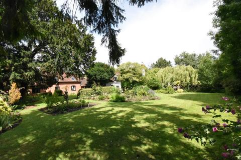 5 bedroom detached house for sale, Tewkesbury GL20