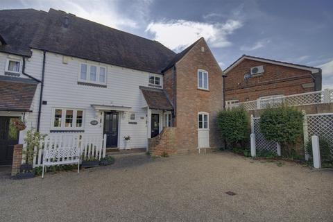 3 bedroom retirement property for sale, The Square, Tonbridge TN11