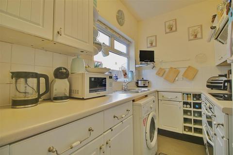 2 bedroom flat for sale, London Road, Enfield