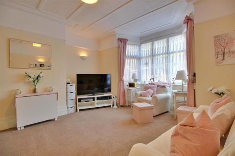 2 bedroom flat for sale, London Road, Enfield