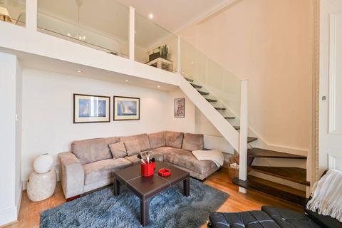 2 bedroom flat for sale, Queens Gate, South Kensington, London, SW7