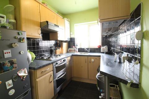 3 bedroom terraced house for sale, Norbury Road, Thornton Heath, CR7