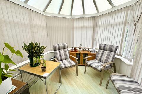 8 Bushley Croft, Solihull, B91 3UF