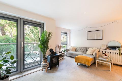 2 bedroom apartment for sale, Battersea Square, London, SW11