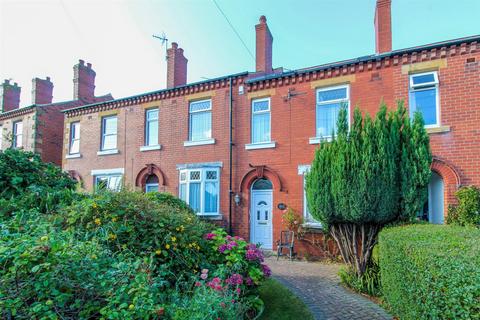 4 bedroom terraced house for sale, New Road, Wakefield WF4