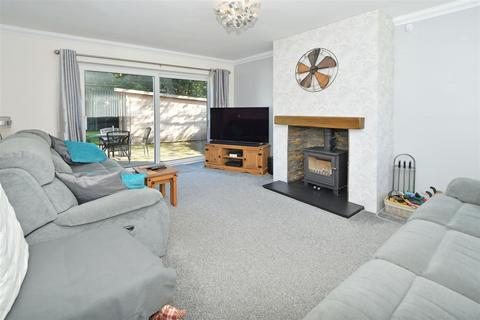 29 Sutherland Crescent, Blythe Bridge, Stoke-on-trent, ST11 9JT