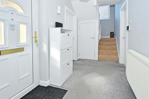 29 Sutherland Crescent, Blythe Bridge, Stoke-on-trent, ST11 9JT