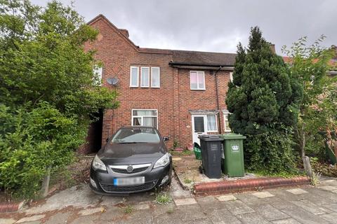 210 Southend Lane, London, SE6 3DP