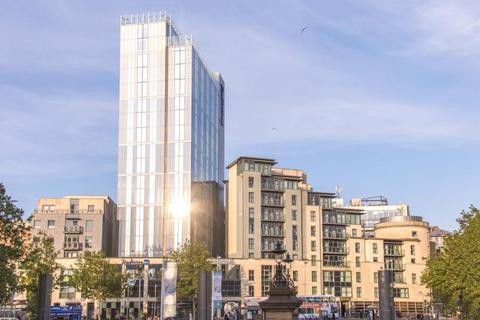 undefined, Broad Quay, Bristol BS1
