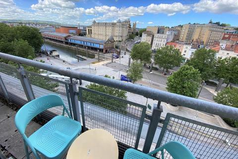 undefined, Broad Quay, Bristol BS1