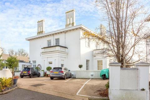 2 bedroom apartment for sale, East Drive, Brighton BN2