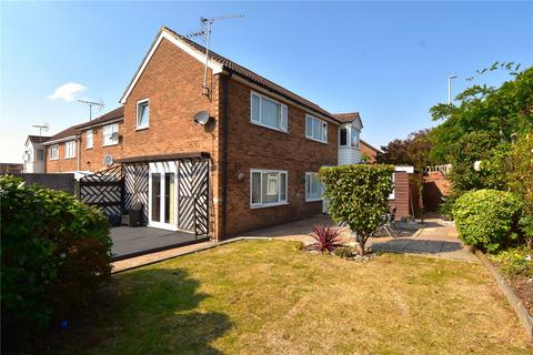 4 bedroom end of terrace house for sale, Trenchard Crescent, Chelmsford, Essex, CM1