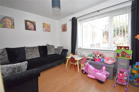 4 bedroom end of terrace house for sale, Trenchard Crescent, Chelmsford, Essex, CM1