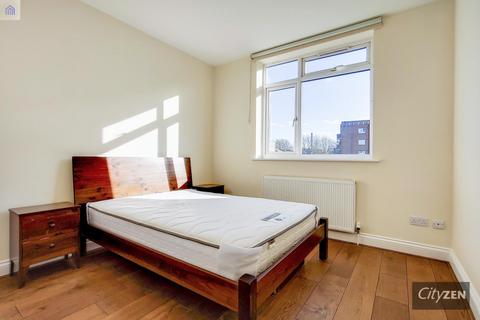 2 bedroom flat to rent, Cornerstone Court, Hemming Street, Whitechapel E1