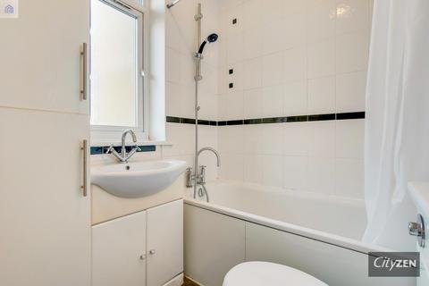 2 bedroom flat to rent, Cornerstone Court, Hemming Street, Whitechapel E1