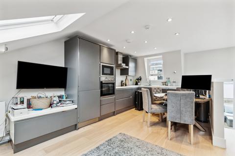 2 bedroom maisonette for sale, Dawes Road, Fulham Broadway, London