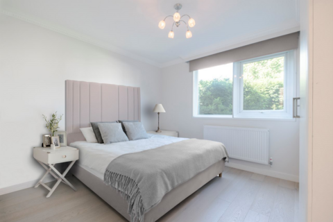 1 bedroom flat for sale, Gate Hill Court, 166 Notting Hill Gate, London