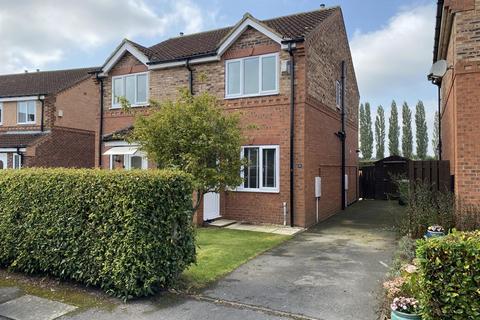 2 bedroom semi-detached house to rent, Parker Drive, Bedale