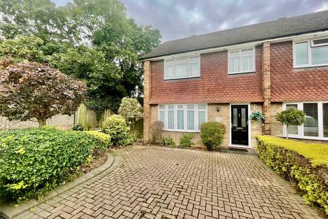 3 bedroom end of terrace house for sale, Ash Close, Sidcup, Kent, DA14