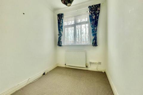 5 Ash Close, Sidcup, DA14 4HF