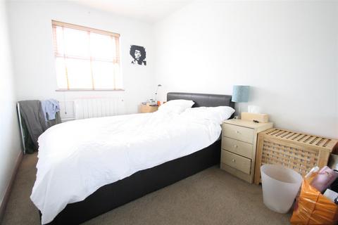 1 bedroom flat to rent, Montgomery Lodge, Stepney Green E1