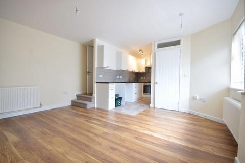 1 bedroom flat to rent, Clovelly Road, Bideford