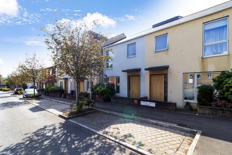 2 bedroom terraced house for sale, Cashes Green Road, Stroud, Gloucestershire, GL5