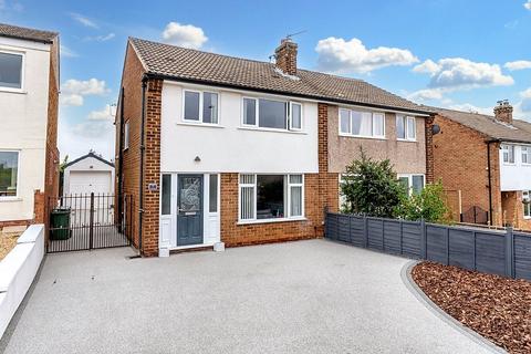 3 bedroom semi-detached house for sale, Flats Lane, Barwick in Elmet, Leeds, West Yorkshire