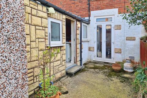 2 bedroom terraced house for sale, Regent Terrace, Harrogate