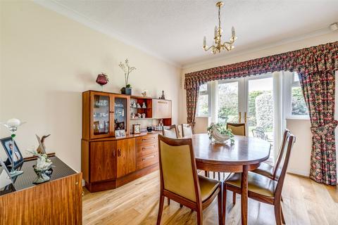 18 Jersey Road, Ferring, Worthing, BN12 5PU