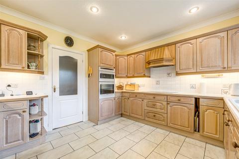18 Jersey Road, Ferring, Worthing, BN12 5PU