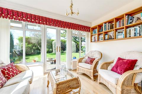 18 Jersey Road, Ferring, Worthing, BN12 5PU