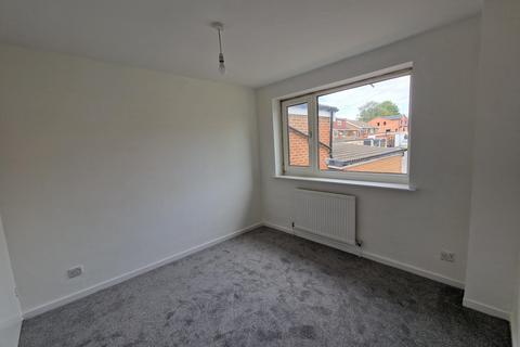 39 Denmark Way, Chadderton, Oldham, OL9 6SD