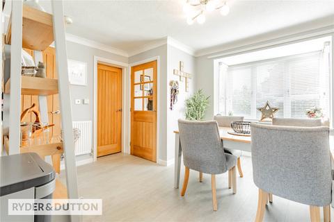 10 Watersheddings Way, Oldham, OL4 2RE