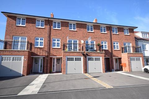 4 bedroom townhouse to rent, Gilder Way, Little Sutton, Ellesmere Port