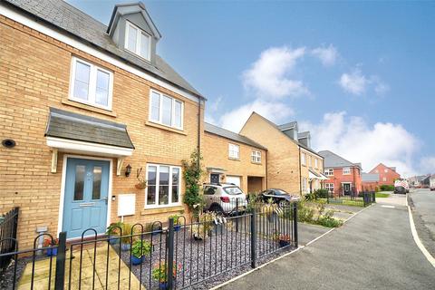 3 bedroom end of terrace house for sale, Tate Drive, Bedfordshire SG18