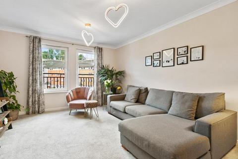 3 bedroom apartment for sale, Pleasance Way, Shawlands, G43