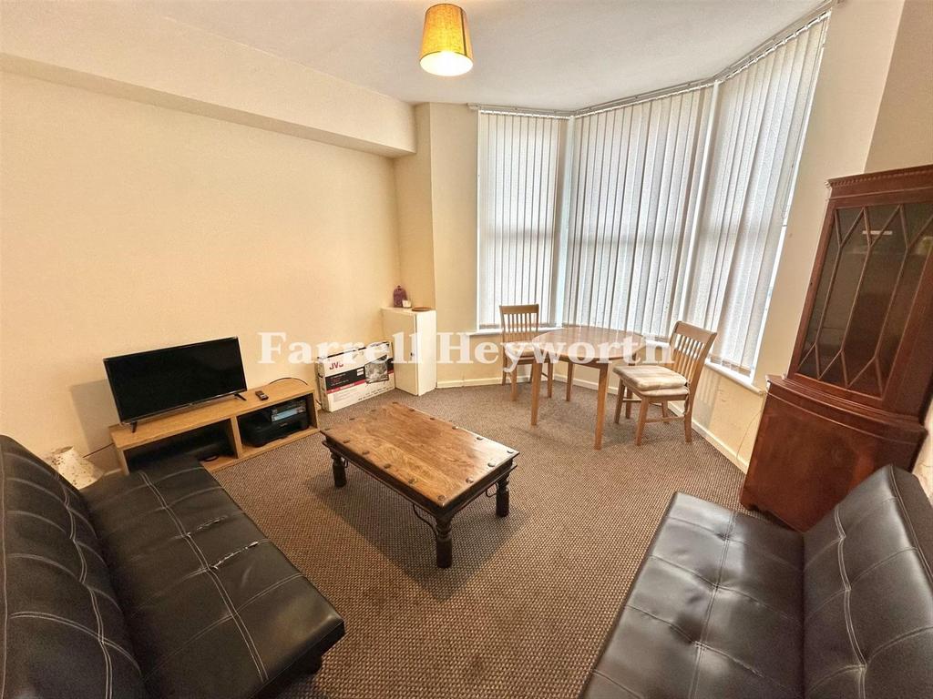 Regent Road, Morecambe LA3 1 bed flat to rent £625 pcm (£144 pw)