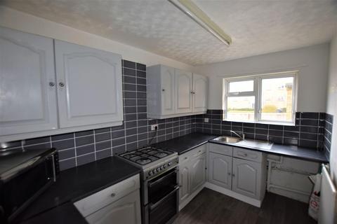 4 bedroom end of terrace house to rent, Beaulieu Close, Toothill, Swindon