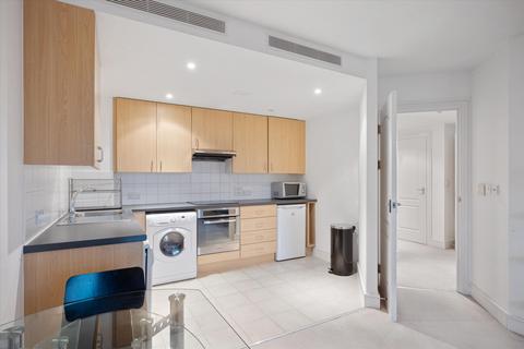 2 bedroom flat to rent, Warwick Building, 366 Queenstown Road, London, SW11