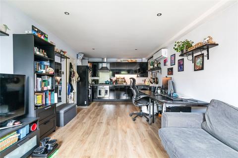 2 bedroom apartment for sale, Casson Street, London, E1