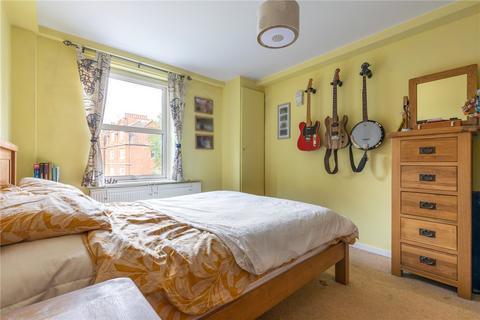 2 bedroom apartment for sale, Casson Street, London, E1