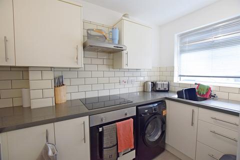 2 bedroom terraced house to rent, Moraunt Drive, Bognor Regis, PO22