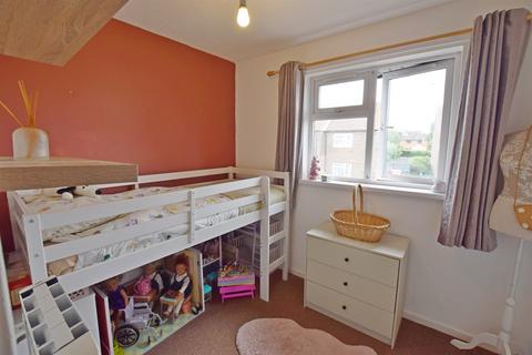 2 bedroom terraced house to rent, Moraunt Drive, Bognor Regis, PO22