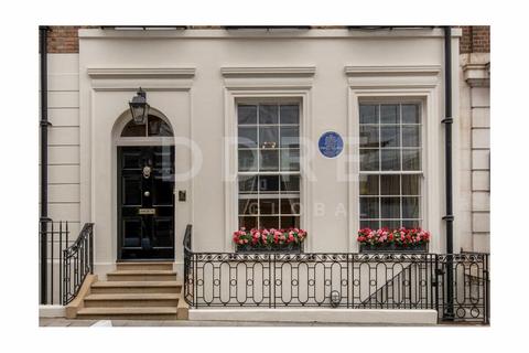 3 bedroom penthouse for sale, Arlington Street, London, SW1A