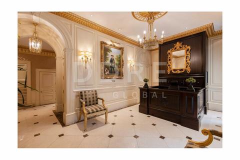 3 bedroom penthouse for sale, Arlington Street, London, SW1A