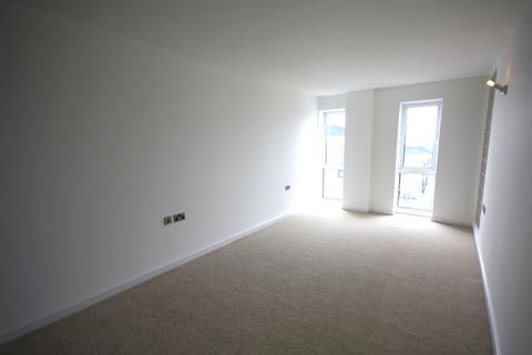 1 bedroom apartment to rent, Longfield Centre, Prestwich, M25