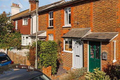 2 bedroom terraced house for sale, Lesbourne Road, Reigate