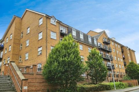 2 bedroom apartment to rent, Holly Street, Luton LU1